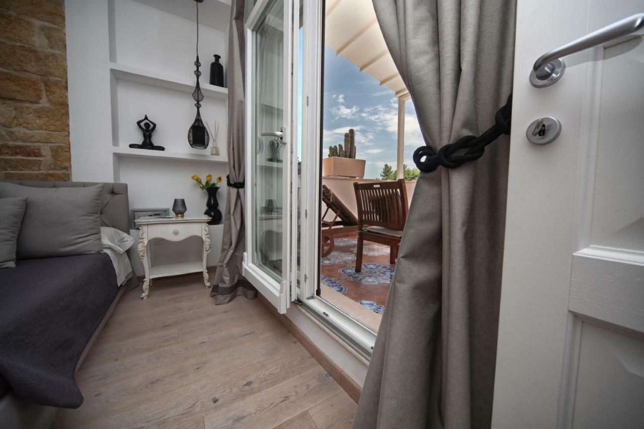 Mare Versus Luxury Suites Barletta Exteriér fotografie